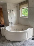 Whirlpool Bubbelbad hoekbad, Doe-het-zelf en Verbouw, Sanitair, Ophalen, Gebruikt, Bad