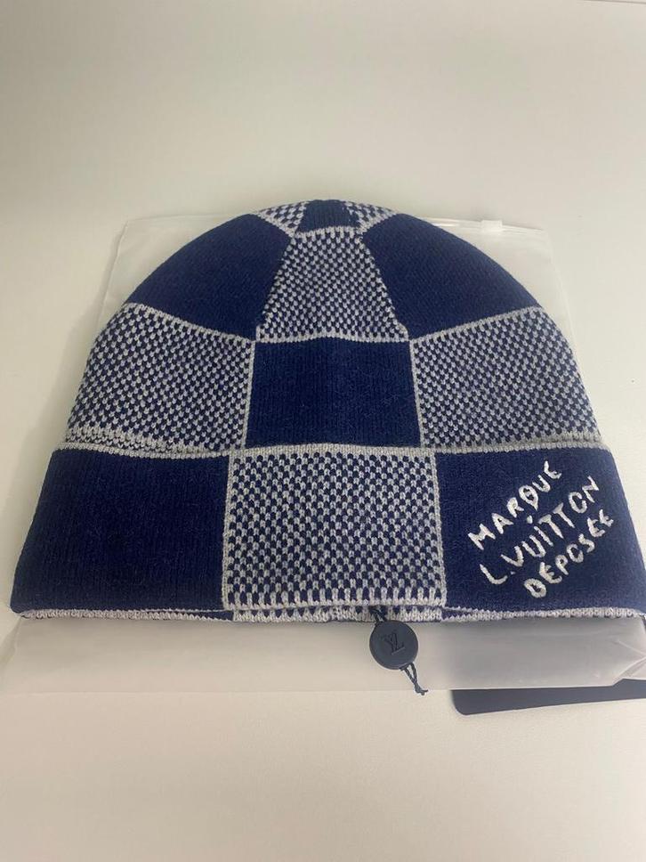 Louis Vuitton mutsen - Monogram & Damier blauw grijs zwart, Kleding | Heren, Mutsen, Sjaals en Handschoenen, Zo goed als nieuw