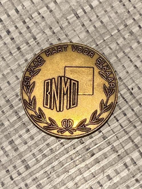penning 50 jaar BNMO bond Nederlandse oorlog slachtoffers, Verzamelen, Militaria | Algemeen, Landmacht, Boek of Tijdschrift, Nederland