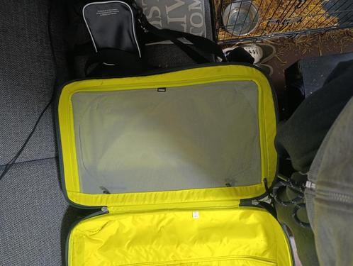 Thule Chasm rijdende koffer, Sieraden, Tassen en Uiterlijk, Koffers, Gebruikt, Hard kunststof, 50 tot 60 cm, Minder dan 35 cm