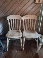 2 brocante oud-grijze stoelen -gratis, Antiek en Kunst, Ophalen