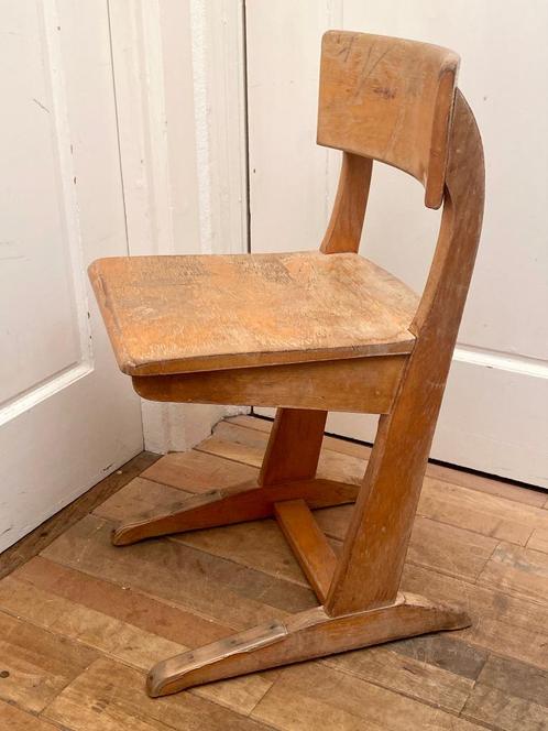 Vintage jaren 50/60 Mid-Century houten kinderstoeltje, Kinderen en Baby's, Kinderkamer | Tafels en Stoelen, Gebruikt, Stoel(en)