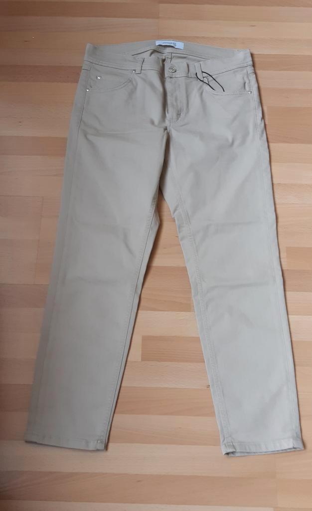 Angels broek 7/8 model Ornella mt 38 kleur zand. Nieuw!, Kleding | Dames, Broeken en Pantalons, Nieuw, Maat 38/40 (M), Beige, Driekwart