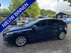 Volvo V40 1.6 D2 Momentum (bj 2014, automaat), Euro 5, Gebruikt, 4 cilinders, 700 kg