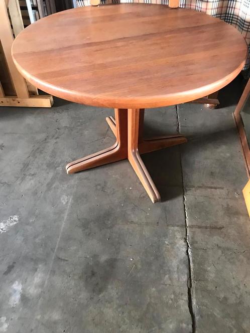 mid century Teakhouten Ronde Eettafel, Huis en Inrichting, Tafels | Eettafels, Gebruikt, Vier personen, Rond, Teakhout, Overige houtsoorten