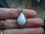 mooie echt zilveren hanger aparte vorm met wit emaille CAI, Ophalen of Verzenden, Zo goed als nieuw, Zilver, Zilver