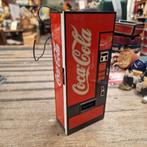 AM/FM radio in vorm van Coca Cola automaat 19 cm., Audio, Tv en Foto, Ophalen of Verzenden, Zo goed als nieuw, Radio