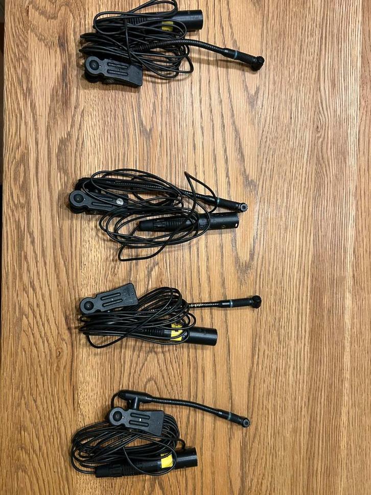 AKG C409 (2 stuks; prijs is per stuk), Muziek en Instrumenten, Microfoons, Gebruikt, Instrumentmicrofoon, Ophalen of Verzenden