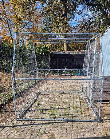 Pluimvee ren beschikbaar voor biedingen