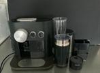 Nespresso machine, Expert & Milk, Koffiemachine, Ophalen of Verzenden, Niet werkend, Koffiepads en cups