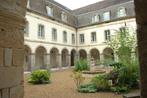 Prachtig pittoresk appartement te huur in Autun, Bourgogne, Bourgogne, 1 slaapkamer, Appartement, Eigenaar