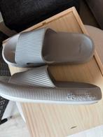 Happy Flops slippers maat 40-41 - Zo goed als nieuw, Ophalen of Verzenden, Zo goed als nieuw, Overige kleuren