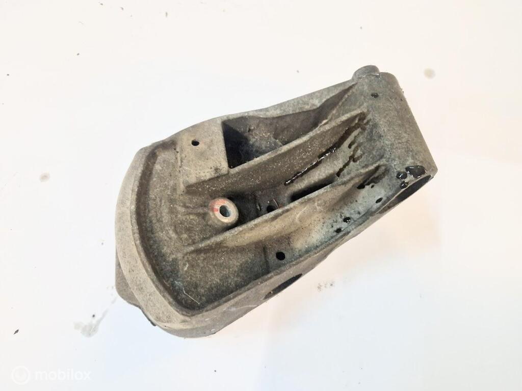 Motorsteun achter Volvo V70 I 2.4 Europa ('97-'00) 9445461, Gebruikt, Ophalen of Verzenden, Volvo, Volvo