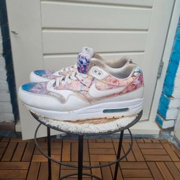 Nike Air Max cherry blossom 43 beschikbaar voor biedingen