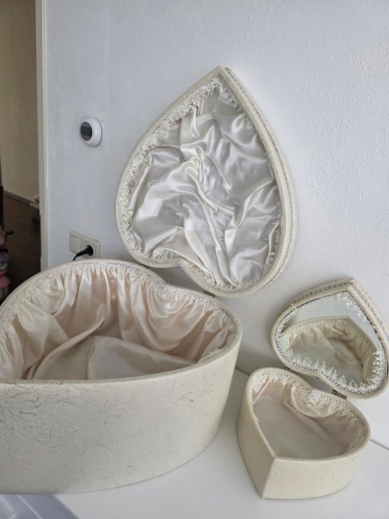 Hartvormige decoratieve opberboxen, Ophalen, Overige materialen, Minder dan 50 cm, Gebruikt