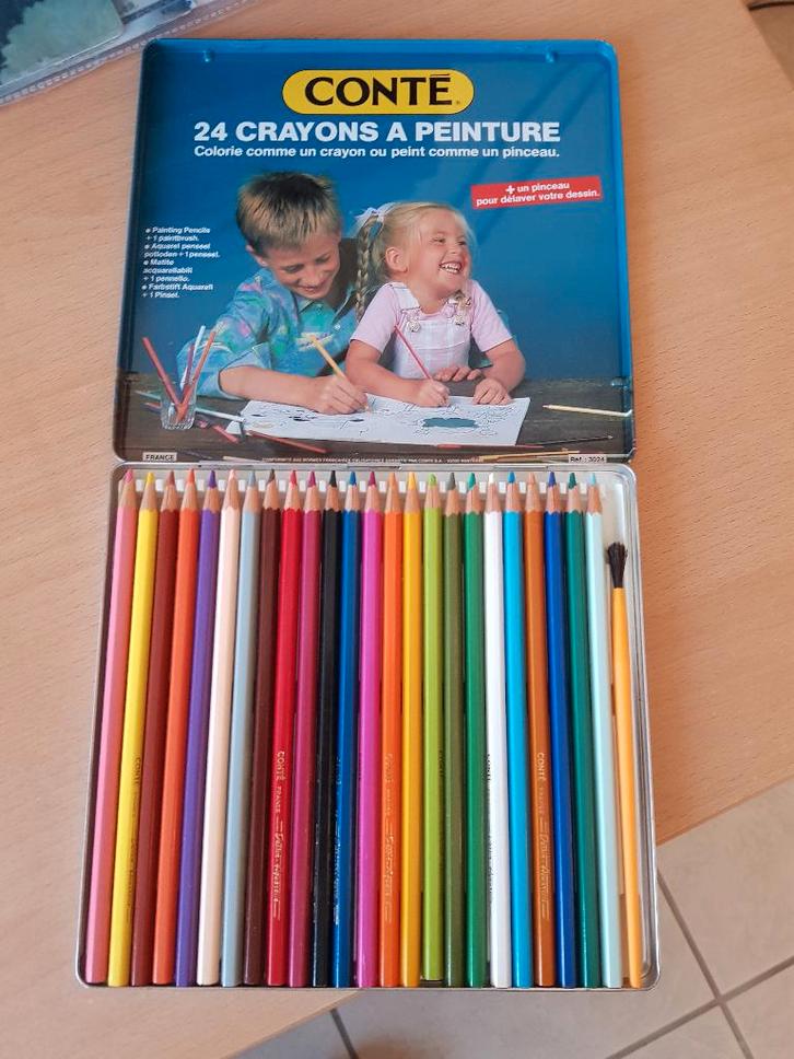 24 aquarelpotloden met penseel (ongebruikt), Hobby en Vrije tijd, Tekenen, Nieuw, Potlood of Stift, Ophalen