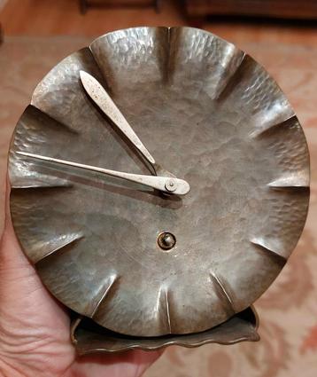 Antieke art deco klok ca 1920 beschikbaar voor biedingen