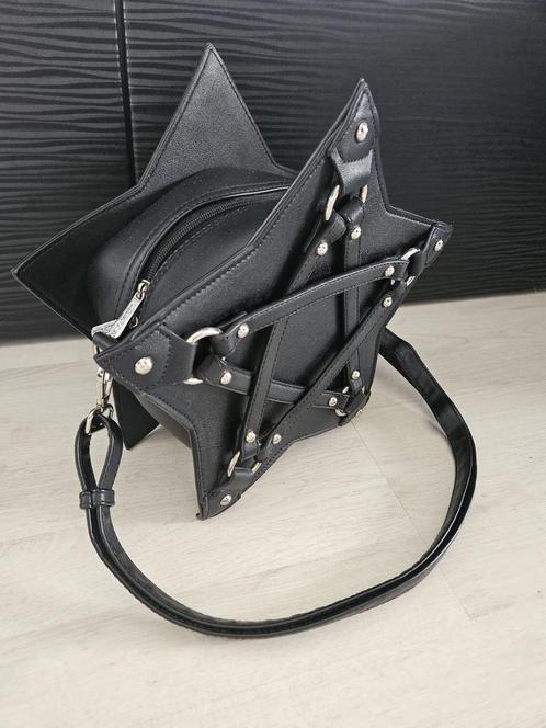 Killstar ster tas, Sieraden, Tassen en Uiterlijk, Tassen | Schoudertassen, Zo goed als nieuw, Overige merken, Zwart, Leer, Ophalen of Verzenden