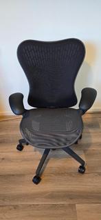 Herman Miller Mirra 2 - Graphite Business Edition (Like New), Ophalen, Zwart, Zo goed als nieuw, Bureaustoel