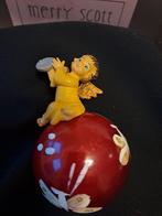 Oude kerstbal engeltje op kerstbal, Diversen, Kerst, Ophalen of Verzenden, Zo goed als nieuw