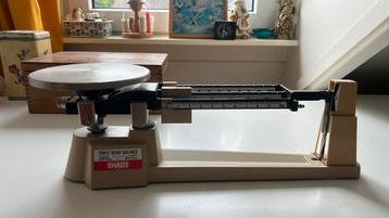 Precisie weegschaal mechanisch, OHAUS, triple beam balance beschikbaar voor biedingen