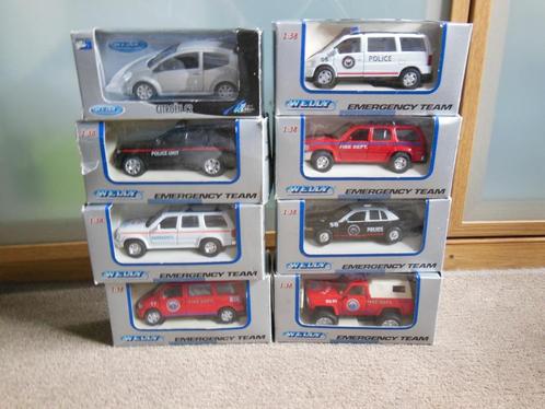 8 x AUTO MODELS 1:43 WELLY EMERGENCY TEAM in Doosjes ZGAN, Hobby en Vrije tijd, Modelauto's | 1:43, Gebruikt, Auto, Overige merken