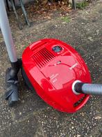 Zeer nette siemens stofzuiger werkt zeer goed, Stofzak, Stofzuiger, Ophalen of Verzenden, 1600 tot 2000 watt
