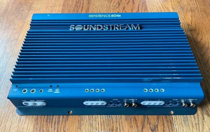 Soundstream Reference 404s 100w x 4-kanaals autoversterker, Auto diversen, Autospeakers, Zo goed als nieuw, Ophalen of Verzenden