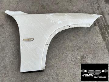 Spatbord RV Bmw X1 E84 Alpinweiss wit beschikbaar voor biedingen