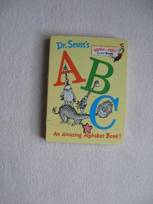 Dr. Seuss's - ABC Amazing Alphabet Book (kartonboekje), Boeken, Taal | Engels, Gelezen, Ophalen of Verzenden