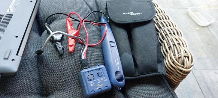 Fluks networks pro 3000, Computers en Software, Pc- en Netwerkkabels, Zo goed als nieuw, Ophalen of Verzenden