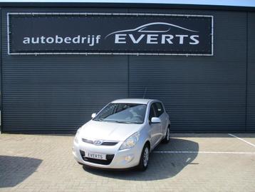 Hyundai I20 1.2i DynamicVersion 213168 km nap airco elektris beschikbaar voor biedingen