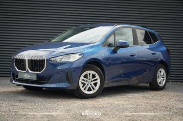 BMW 2-serie Active Tourer 220i / Aut / Navi / Trekhaak Elekt beschikbaar voor biedingen