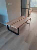 Salontafel van massief hout met stalen poten, Huis en Inrichting, Tafels | Salontafels, Ophalen of Verzenden, Rechthoekig, 50 tot 100 cm