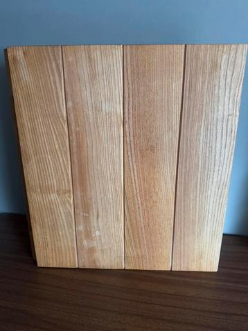 Houten klapper/ordner beschikbaar voor biedingen