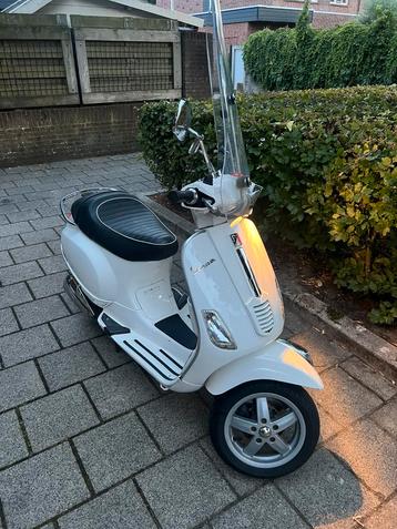 Vespa S50 4T 2010 beschikbaar voor biedingen