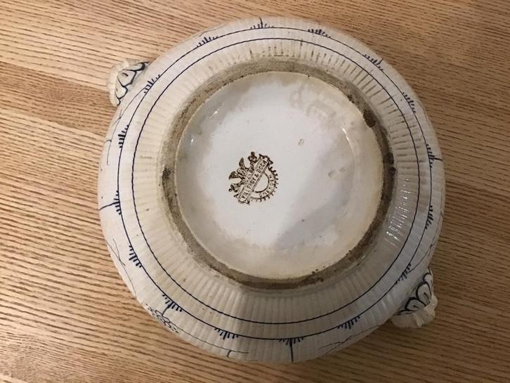 Villeroy en Boch Dresden Terrine Zwiebelmuster 19e eeuw, Antiek en Kunst, Antiek | Keramiek en Aardewerk, Ophalen of Verzenden