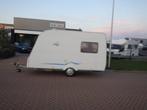 Caravelair N4002 Nette caravelair caravan met tent en luifel, Klaas Mussche, Woldstraat 17
7941 LE  Meppel, NL, Caravelair, Administratie@bellelingerie.nl
