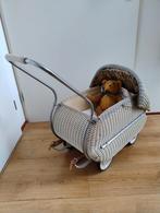 Oude poppenwagen, riet, Antiek en Kunst, Curiosa en Brocante, Ophalen