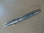 Vintage vulpen Union 68 met 14 K gouden punt., Verzamelen, Pennenverzamelingen, Ophalen of Verzenden, Gebruikt, Vulpen, Overige merken
