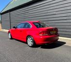 BMW 125i E82 Coupe, Auto's, BMW, 74 €/maand, Zwart, 700 kg, 4 stoelen