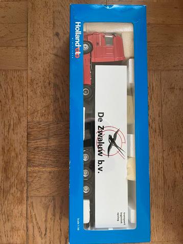 1:50 vrachtwagen Hollandoto de zwaluw trekker trailer auto beschikbaar voor biedingen