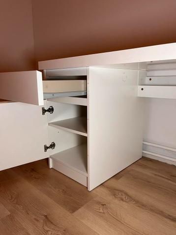 Ikea MALM bureau 140x65cm - afbeelding 3