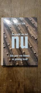 De kracht van het nu - Eckhart Tolle, Achtergrond en Informatie, Spiritualiteit algemeen, Ophalen of Verzenden, Zo goed als nieuw