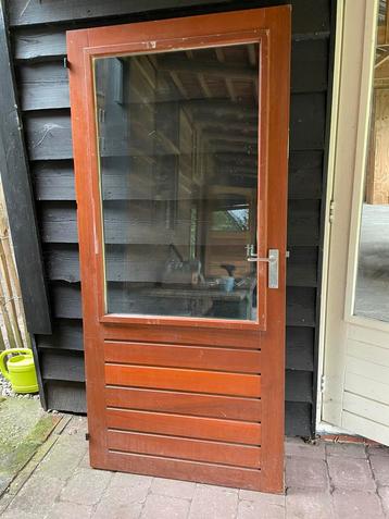 Hardhouten deur 93,5 x 202 dubbelglas beschikbaar voor biedingen