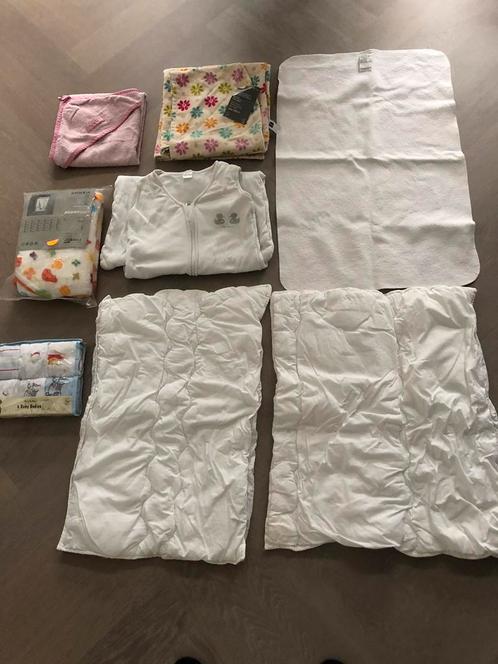 Diverse babyspullen zie omschrijving, Kinderen en Baby's, Kinderkamer | Beddengoed, Zo goed als nieuw, Dekbedovertrek, Wit, Jongetje of Meisje