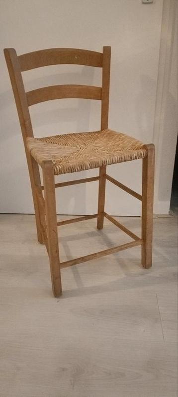 Vintage Kinder Biezen Stoel/Kruk beschikbaar voor biedingen
