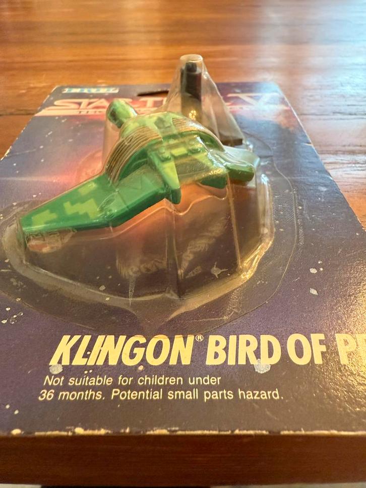 Star Trek Klingon Bird of Prey 1989 - ERTL in doos, Hobby en Vrije tijd, Modelbouw | Auto's en Voertuigen, Gebruikt, Overige typen