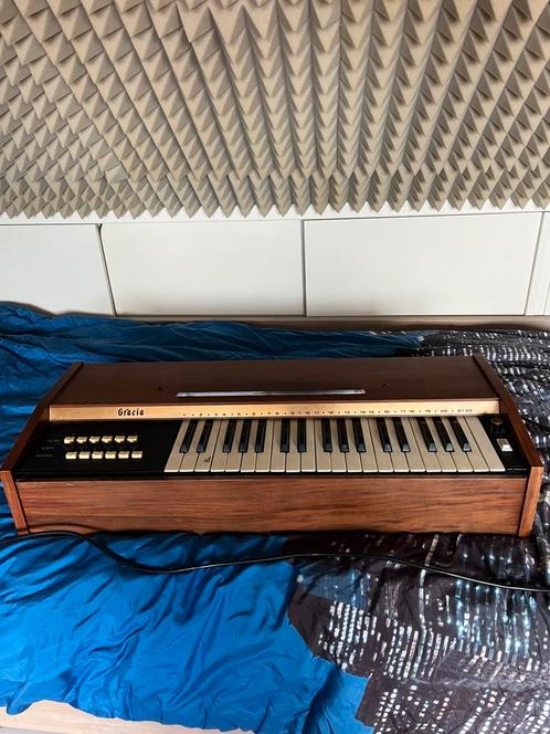 Vintage keyboard/Orgel(Circa 1975), Muziek en Instrumenten, Orgels, Zo goed als nieuw, Hammondorgel, 1 klavier, Ophalen