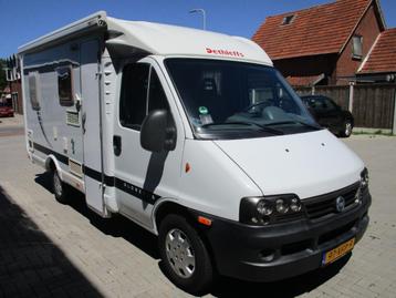 Dethleffs Globebus met trekhaak en scooterdrager / BJ 2006  beschikbaar voor biedingen